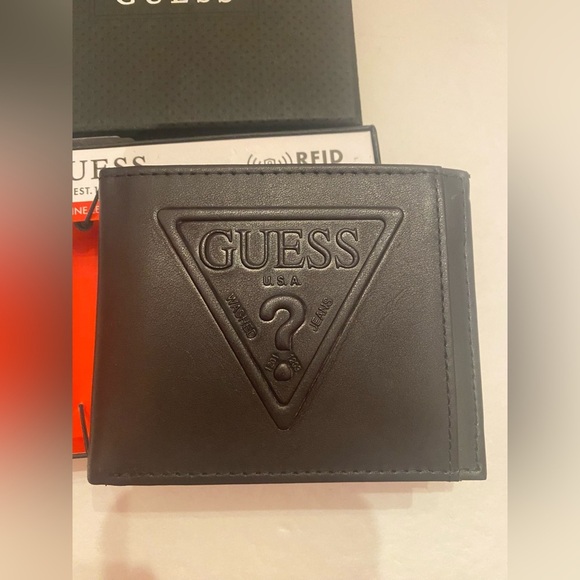 Guess Genuine Leather Wallet RFID Protection Black NWT - Picture 3 of 8